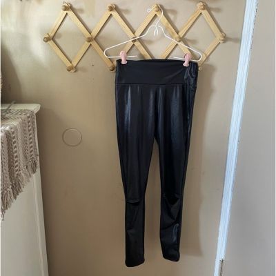 Riva USA leather styled high waisted leggings with slit knees size small