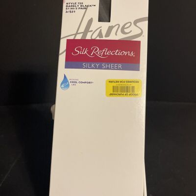 Hanes Silk Reflections Silky Sheer Knee Highs, Sheer Toe, 2-Pairs