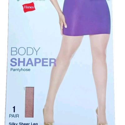 Hanes Style Essentials Body Shaper Pantyhose Plus Size 3X/4X Nude Silky Sheer