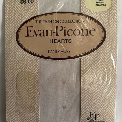 The Fashion Collection Evan-Picone Opal Hearts Pantyhose Size Medium NEW