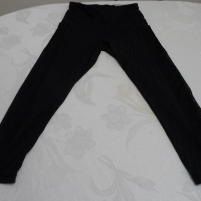 SERRA Womens Black Running Capri Tights Size M (8/10) Sheer down legs leg pocket