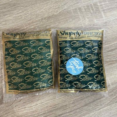 Silkies Shapely Perfection Pantyhose Size Medium Lot Of 2 Dark Navy and Natural