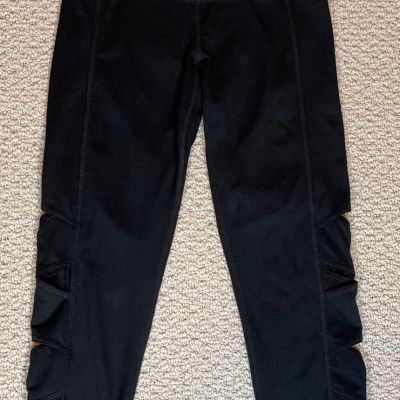 Champion Black Cropped Side Cutouts Mid rise Stretch Workout Capri Leggings sz S