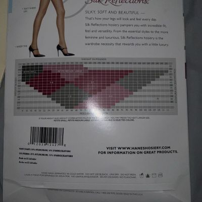 Hanes Women's Silk Reflections Control Top Sheer Toe Pantyhose Navy Size CD