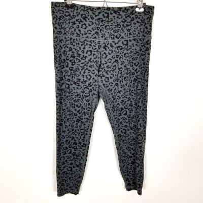 Athleta Women Plus  Ultra High Rise Elation Tight Leggings Size 1X Gray Animal