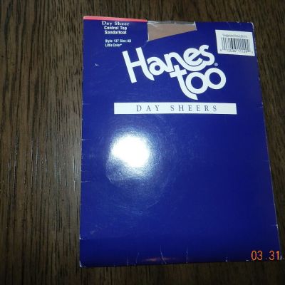 Hanes Too Vintage Control Top Sandal Toe Pantyhose Little Color AB Style 137