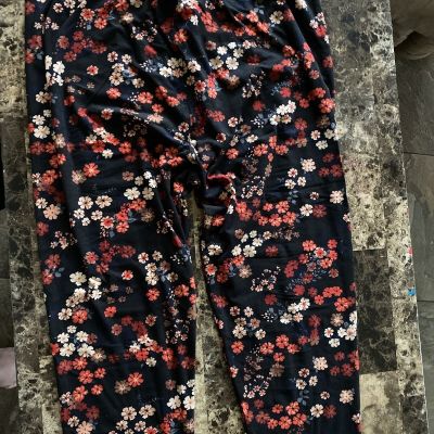 NWT Legging Depot Women’s size 3XL/5XL Floral Leggings