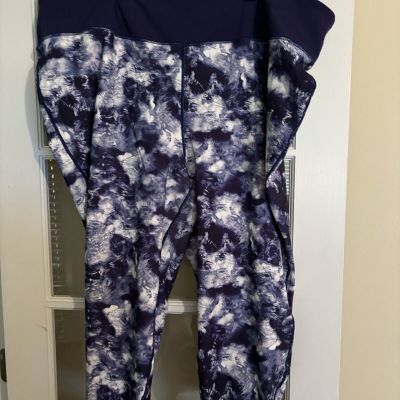 Torrid size 6XL blue  athletic legging marbeled back full length stretchy active