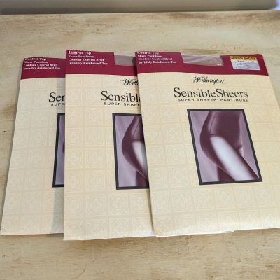 Set of 3 Worthington Sensible Sheers PANTYHOSE Queen Short Sand Control Top