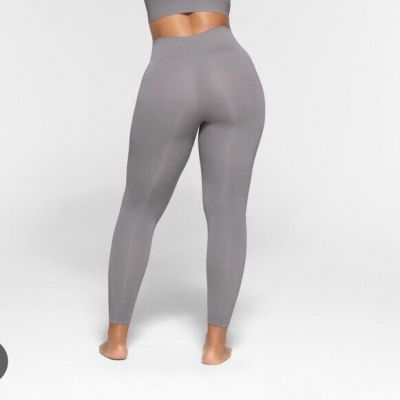 NWT Skims Soft Smoothing Seamless Legging Size 2X Color Pacific Gray