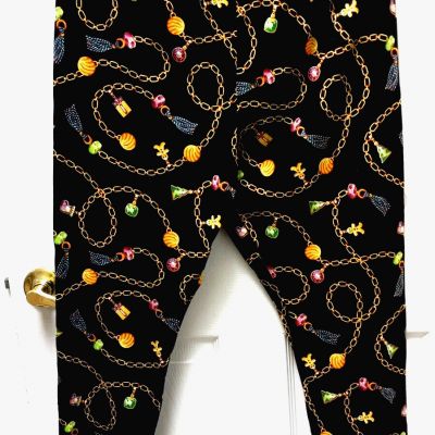 Christmas Holydays Plus Sz 2X Colorful Black Chain No Boundaries Leggins Womans
