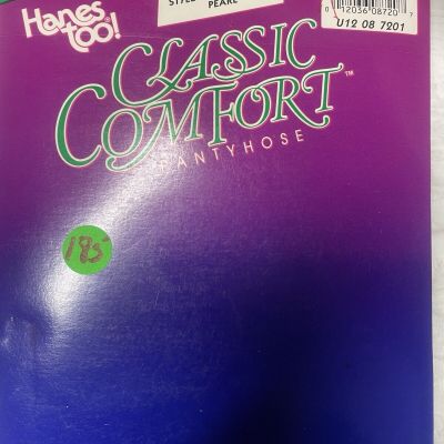 (185)   Hanes Too Classic company  Pantyhose style 168 Size AB Pearl