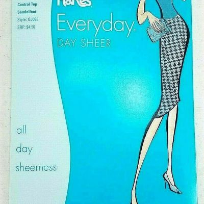Hanes Everyday Day Sheer Control Top Sandalfoot Pantyhose Nylon Size AB Nude New