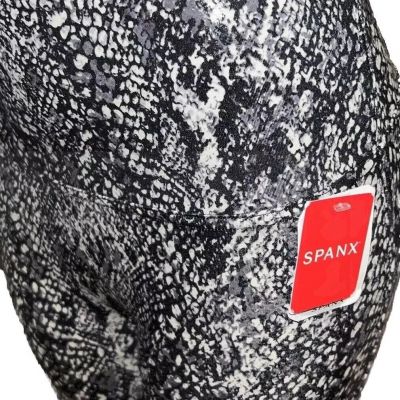 NWT New SPANX Faux Leather Snake ???? Shine LEGGINGS-20324R-SEXY PYTHON-Sz MEDIUM