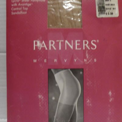 Partners Shimmer Lycra Sheer Pantyhose with Avantige Control Top Sz C, Nude Gold