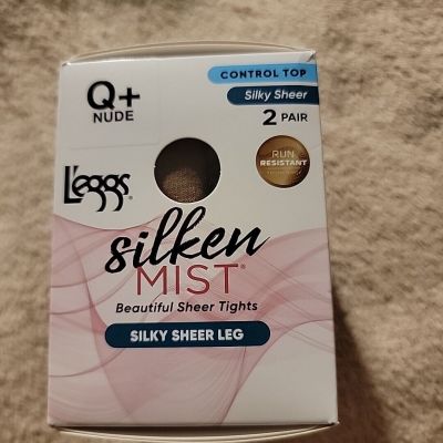 Leggs Silken Mist Control Top Pantyhose 2 Pair Nude Queen +