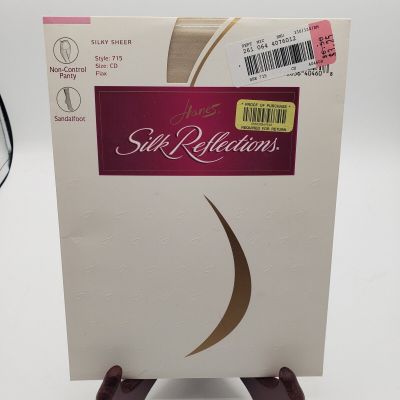 Vintage Pantyhose Hanes Silk Reflections SZ CD Silky Sandalfoot Color Flax 715