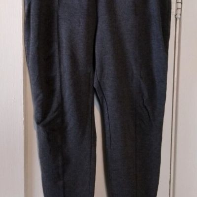 Women's Size XXL/20 Gray Heavier Weight Capri Leggings -Faded Glory