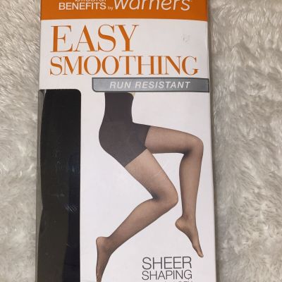 Warners Black Easy Smoothing Sheer Shaping Tight 20 Den WOMENS XL Run Resistant