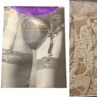 Fredericks of Hollywood Leg Ware Thigh High Stockings Nude  Scallop Lace Top