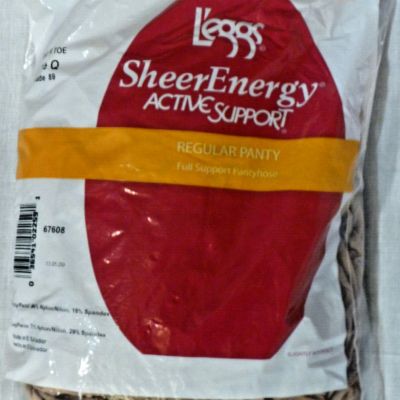 4-Pack Vintage Sheer Energy Active Support Pantyhose Size Q Nude Sheer Toe