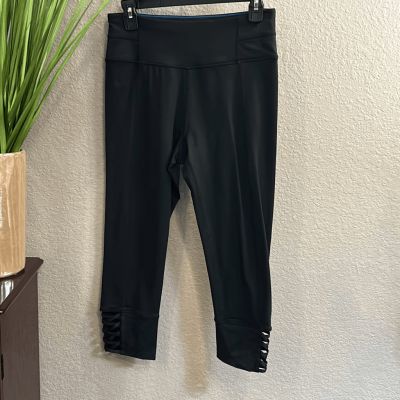B63 Calvin Klein, solid black workout pants size medium