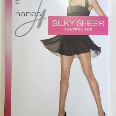 Hanes Silky Sheer Control Top Sheer Toe Nylons - Pearl - Size CD - 0G071