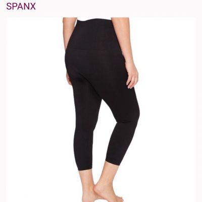SPANX Very Black Cropped Lamn Leggings Plus Size 1X $72 Crop Stretch NEW