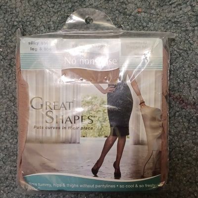 N.O.S.  No Nonsense Great Shapes Body Shaping Pantyhose Size D Beige Mist EL7