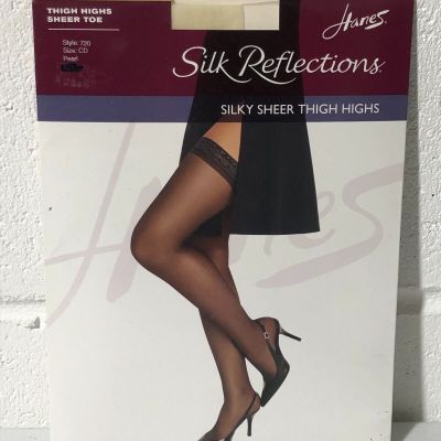 Hanes Silk Reflections Silky Sheer Thigh Highs Style 720 Pearl Size CD Pantyhose