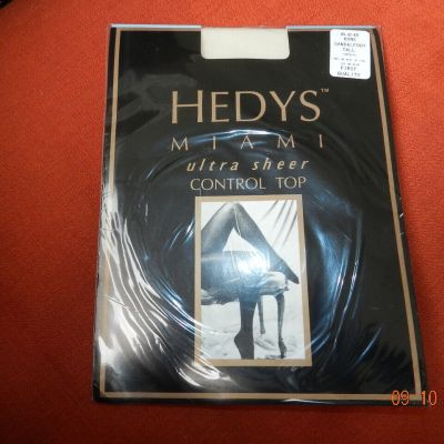 Hedys of Miami Ultra Sheer Control Top Pantyhose Size Tall Bone Color sandalfoot