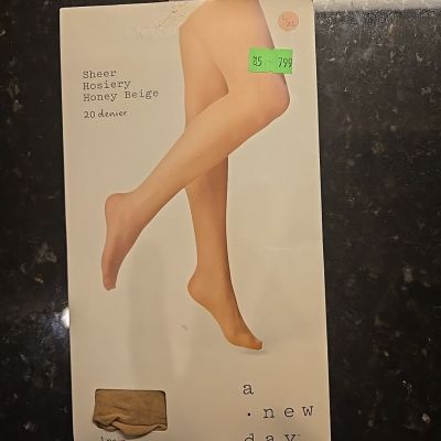 A New Day Tights Women’s L/XL Honey Beige Control Top Sheer Hosiery