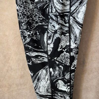 TORRID Active Women's Black/White Marble High Rise Leggings - Size 2 (2X/18-20)