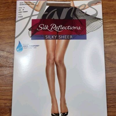 Hanes Silk Reflections Silky Sheer Style AB Barely There