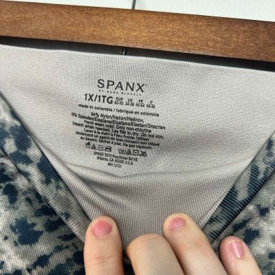 Spanx Look at Me Now Seamless Patterned High Waisted Leggings Size 1X