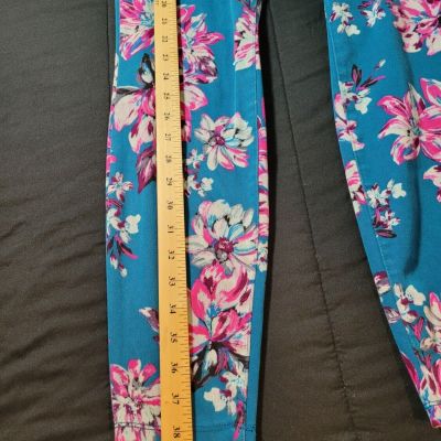 Time and Tru Fashion Floral Jeggings Preowned Large 12 -14 Preowned