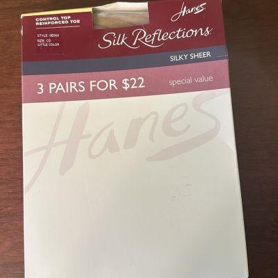 Hanes Silk Reflections Silky Sheer Little Color Pantyhose Size CD 3 Pack NOS