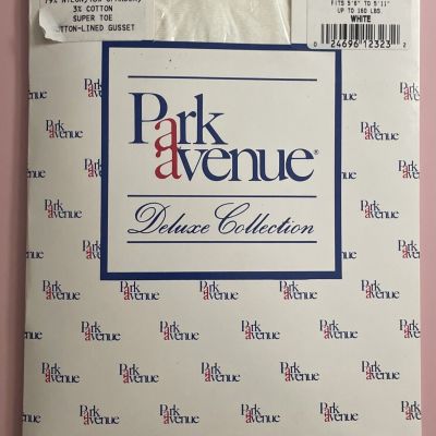 Park Avenue Deluxe Collection Control Top Stockings Size C WHITE Pantyhose NEW