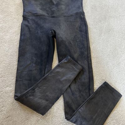 WOMENS SPANX BLACK SHINY SLIMMING LEGGINGS SZ L LARGE T7