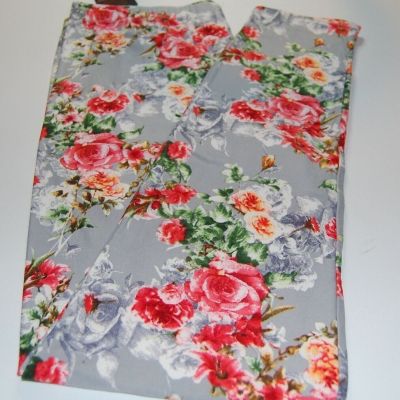 PLUS Size Womens Lovely Boutique Floral Print  Leggings