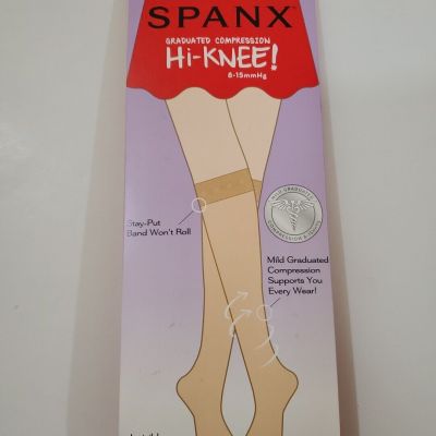 Spanx Graduated Compression Hi-Knee 8-15mmHg Black WIDE Stockings 20224R NEW
