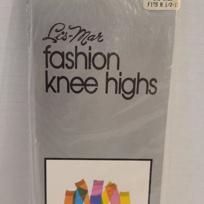 Vintage LIS-MAR Fashion Knee Hi Stockings 100perc Nylon, One Size 8.5-11, JET BLACK