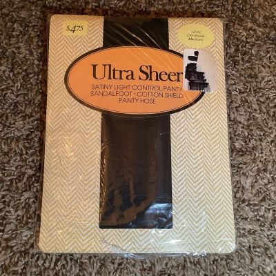 Ithaca ultra sheer satiny light control pantyhose, off black, size: M