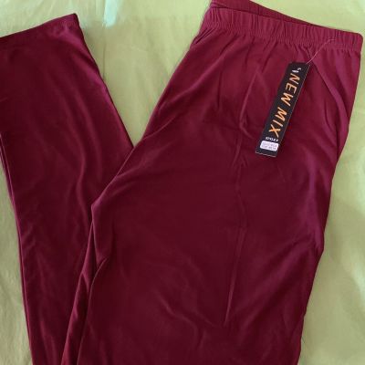 Plus Size Burgundy Leggings Fits Sizes 12-18 NWT