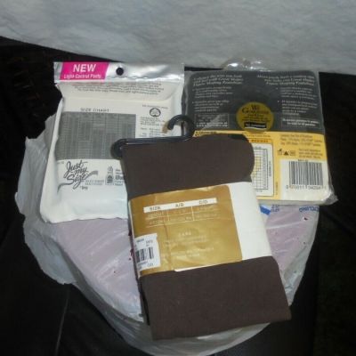 1 PC TIGHTS SUNTAN, SZ 3X & 1 BLK 1 BR. SZ D.PANTY HOSE, DISPLAY NEW IN PACKAGE.