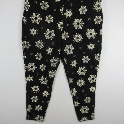 Torrid Skull Snowflake Cropped Leggings Plus Size 2X Black