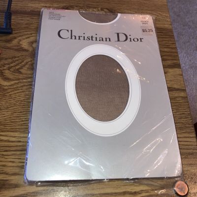 Christian Dior Diorissimo Pantyhose, Ultra Sheer Sandlalfoot, Sz 1 , Taupe NEW