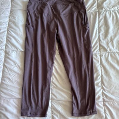 Women’s Simple Addiction Side Pocket Leggings, Purple, Size 1x Cropped EUC