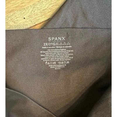 Spanx Solid Black Slimming Compression Leggings Pants Size 2X