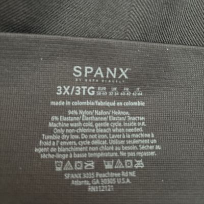 Spanx Cropped Lamn Leggings Very Black Sz 3X $72 NWT Fab Exercise Shape Wear